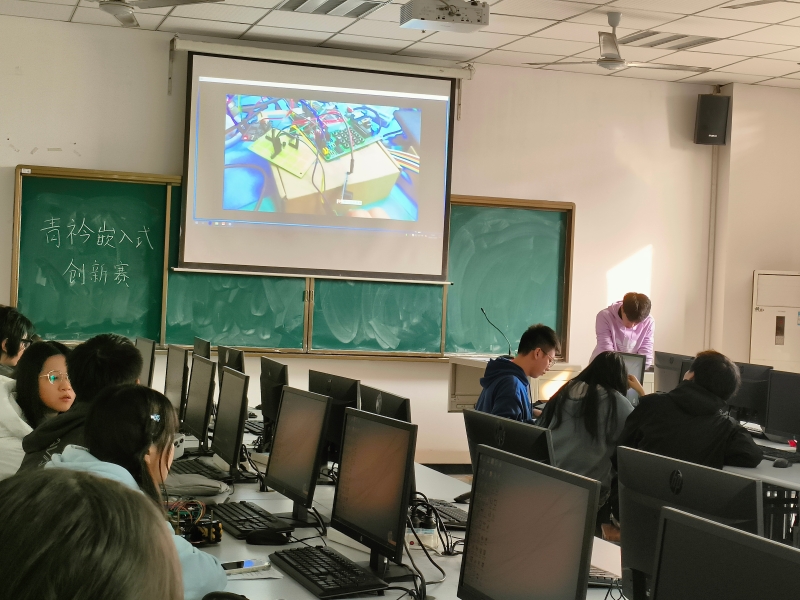 融合創新，賦能未來 重慶文理學院電子信息工程學院技術服務概覽